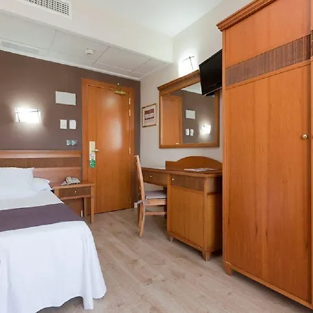 Helios מלון בנידורם