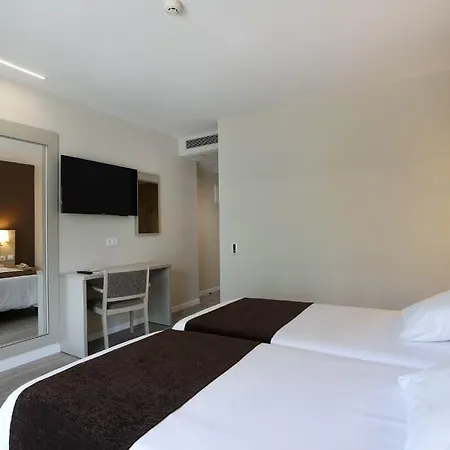 Helios Hotel 4*
